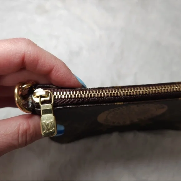 EUC LOUIS VUITTON Monogram Complice Trunks and Bags Mini Pochette